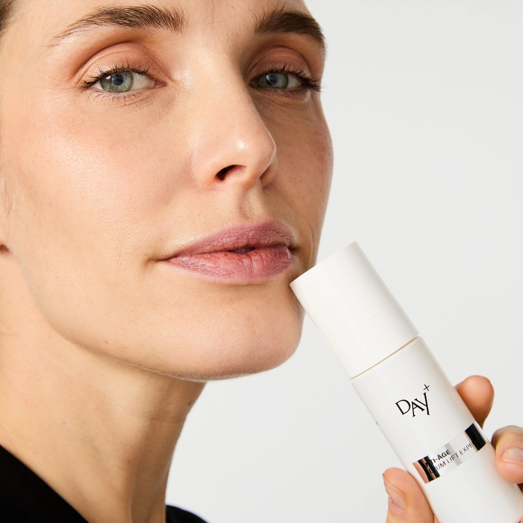 Le meilleur sérum anti-âge : pourquoi le sérum anti-âge Day+ fait l’unanimité