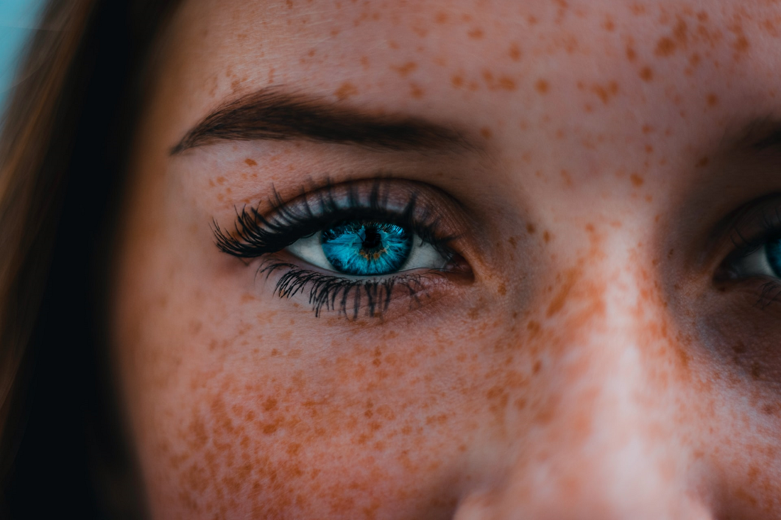 Comment Prolonger la Durée de Vie de Tes Extensions de Cils?
